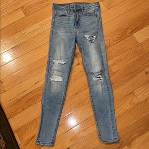 American Eagle super stretch super hi-rise jegging (ripped) size 4 regular